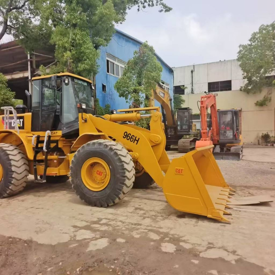 CAT 966 H - Kolesni nakladalec: slika 1 CAT 966 H - Kolesni nakladalec: slika 1