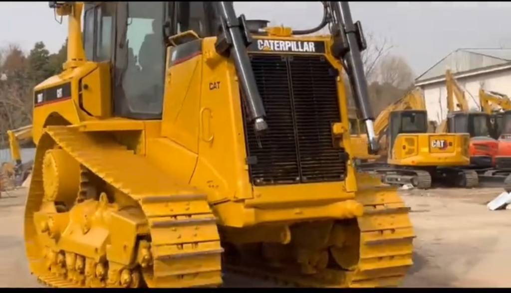 CAT D 8 T - Buldožer: slika 2 CAT D 8 T - Buldožer: slika 2