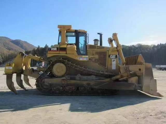 CAT D 9 R - Buldožer: slika 1 CAT D 9 R - Buldožer: slika 1