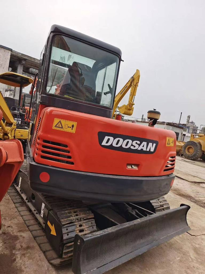 Doosan DH 60-7 - Mini bager: slika 3 Doosan DH 60-7 - Mini bager: slika 3