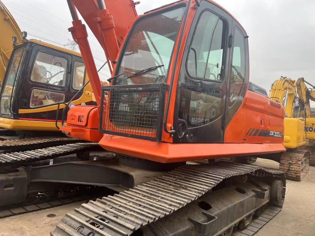 Doosan DOOOSAN DX300 - Bager goseničar: slika 2 Doosan DOOOSAN DX300 - Bager goseničar: slika 2