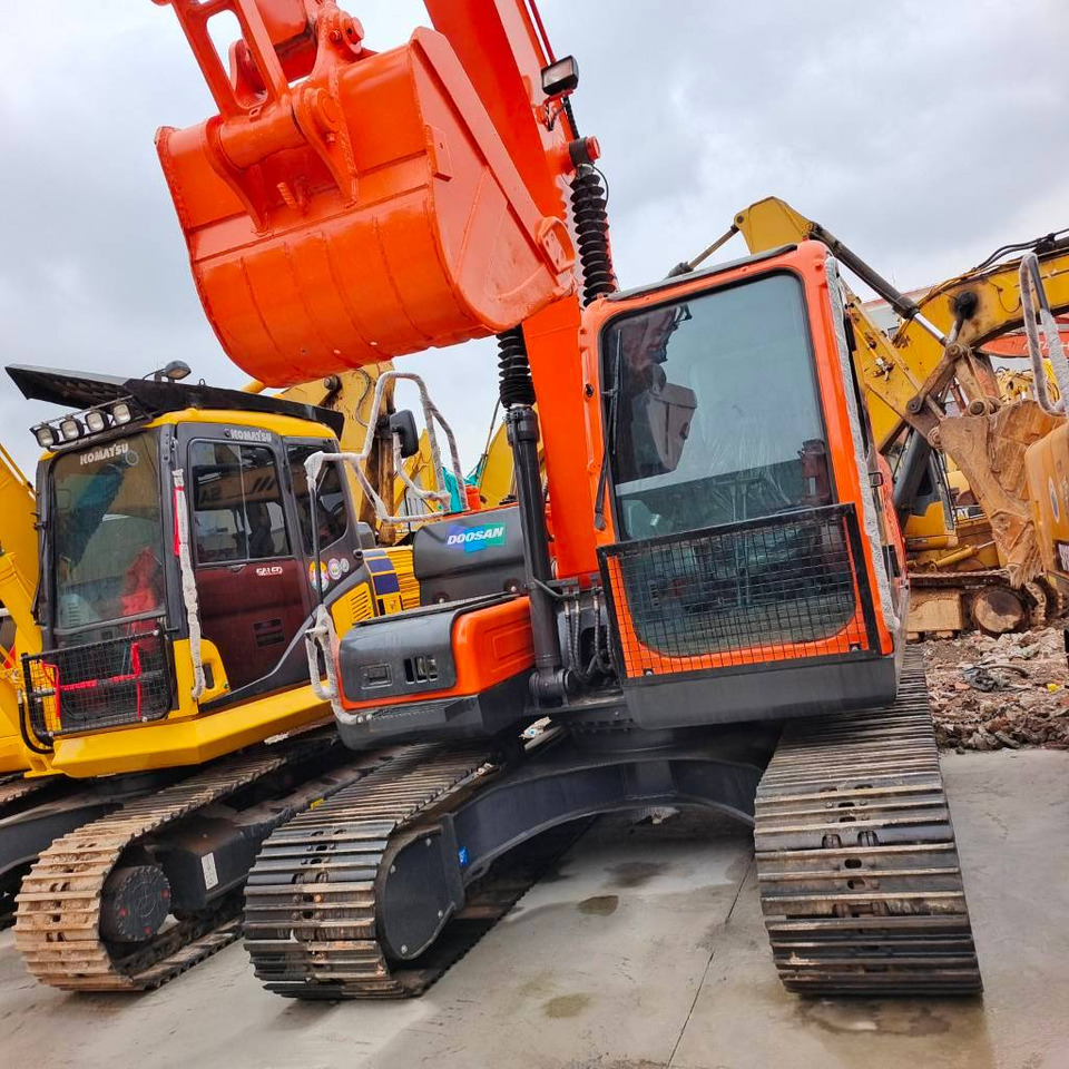 Doosan DX 150 LC - Bager goseničar: slika 1 Doosan DX 150 LC - Bager goseničar: slika 1