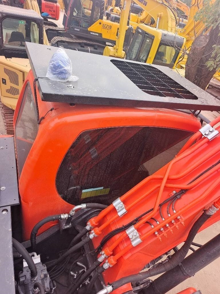 Doosan DX 225 - Bager goseničar: slika 3 Doosan DX 225 - Bager goseničar: slika 3