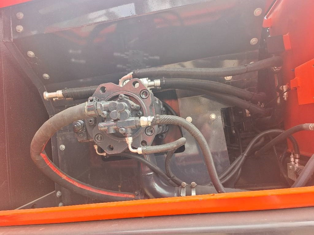 Doosan DX 225 - Bager goseničar: slika 4 Doosan DX 225 - Bager goseničar: slika 4