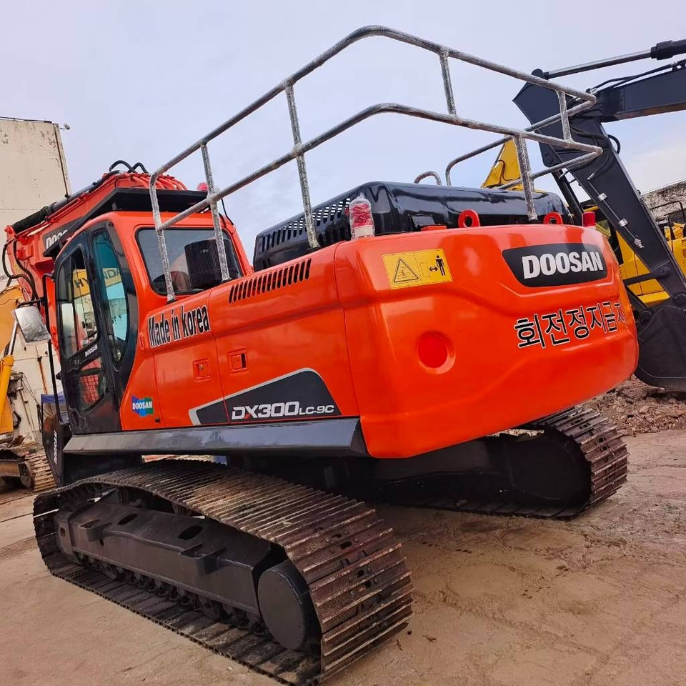 Doosan DX 300 - Bager goseničar: slika 1 Doosan DX 300 - Bager goseničar: slika 1