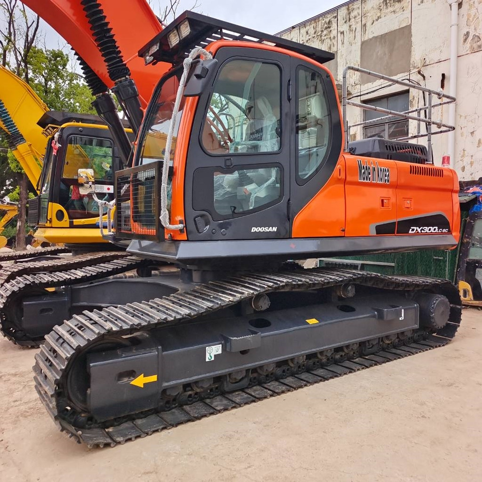 Doosan DX 300 - Bager goseničar: slika 2 Doosan DX 300 - Bager goseničar: slika 2