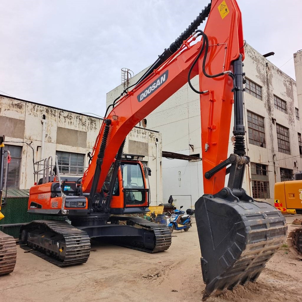 Doosan DX 300 - Bager goseničar: slika 2 Doosan DX 300 - Bager goseničar: slika 2