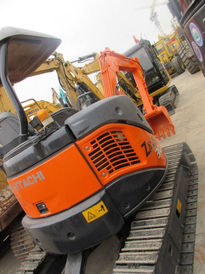 Hitachi ZX 30 U - Mini bager: slika 2 Hitachi ZX 30 U - Mini bager: slika 2