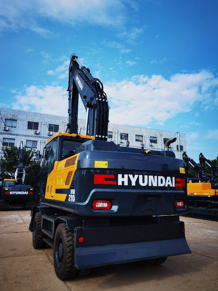 Hyundai 210W-9 - Bager na kolesih: slika 3 Hyundai 210W-9 - Bager na kolesih: slika 3