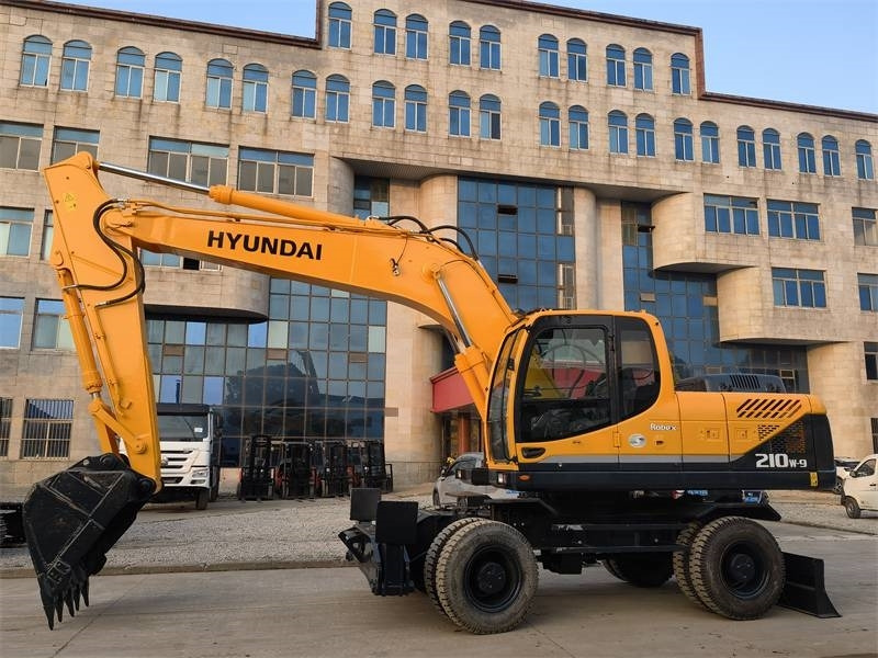 Hyundai HW 210 A - Bager goseničar: slika 4 Hyundai HW 210 A - Bager goseničar: slika 4