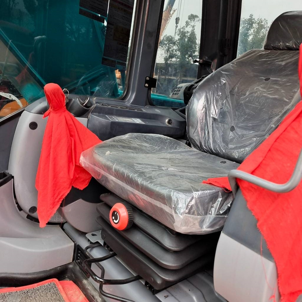 Kobelco SK 200 - Bager goseničar: slika 4 Kobelco SK 200 - Bager goseničar: slika 4
