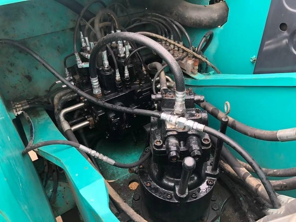 Kobelco SK 210 - Bager goseničar: slika 3 Kobelco SK 210 - Bager goseničar: slika 3