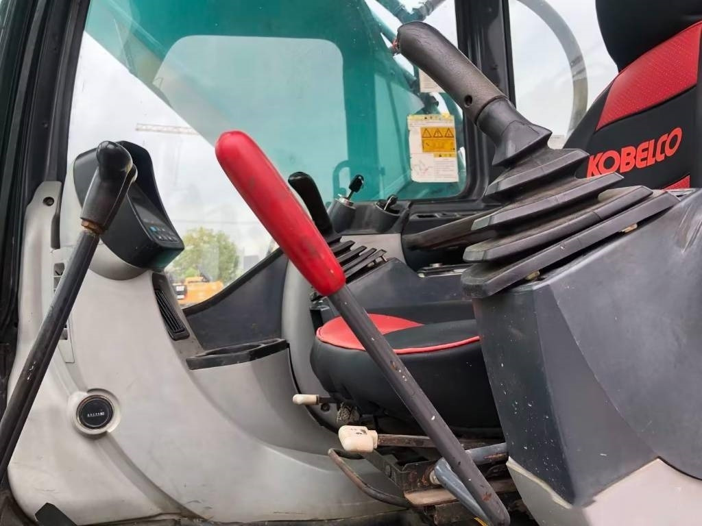 Kobelco SK 210 - Bager goseničar: slika 4 Kobelco SK 210 - Bager goseničar: slika 4