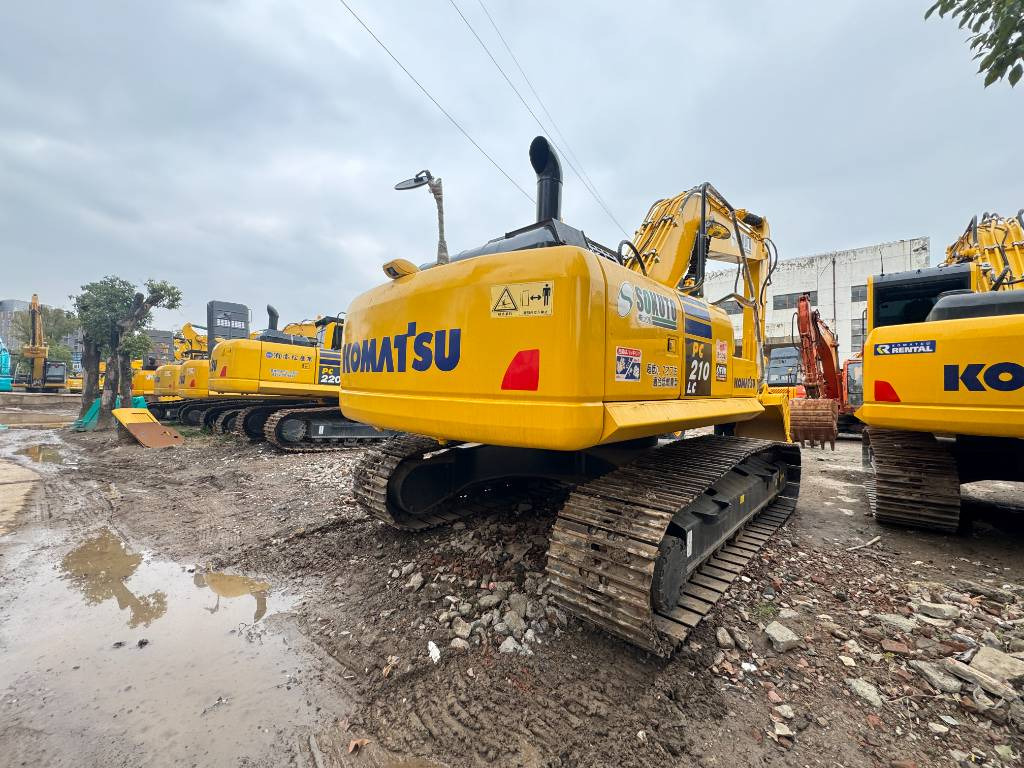 Komatsu PC 210 LCD-8 - Bager goseničar: slika 4 Komatsu PC 210 LCD-8 - Bager goseničar: slika 4