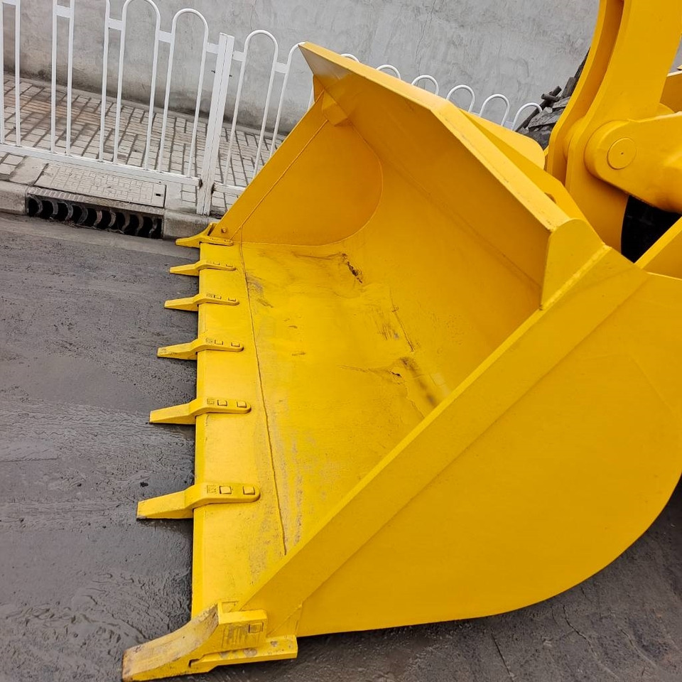 Komatsu WA 380 - Kolesni nakladalec: slika 3 Komatsu WA 380 - Kolesni nakladalec: slika 3