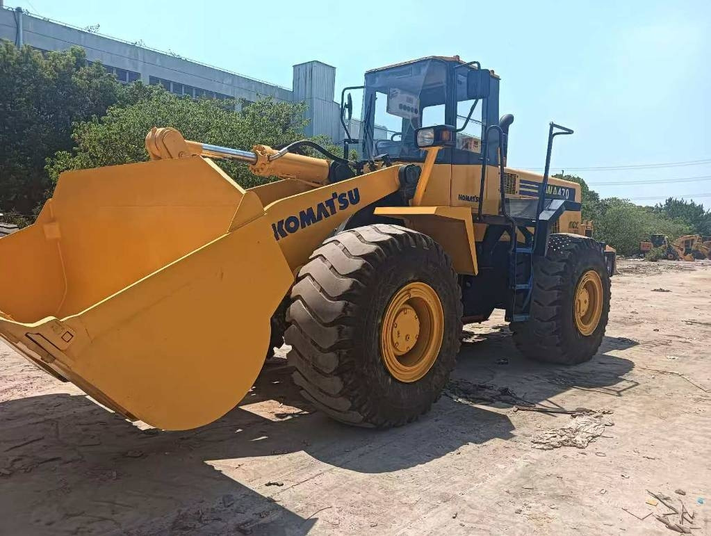 Komatsu WA 470-3 - Kolesni nakladalec: slika 1 Komatsu WA 470-3 - Kolesni nakladalec: slika 1