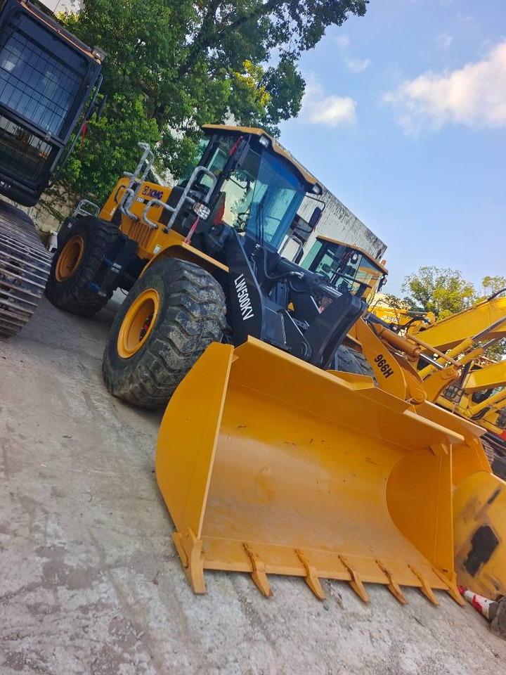 XCMG LW 500 KV - Kolesni nakladalec: slika 1 XCMG LW 500 KV - Kolesni nakladalec: slika 1