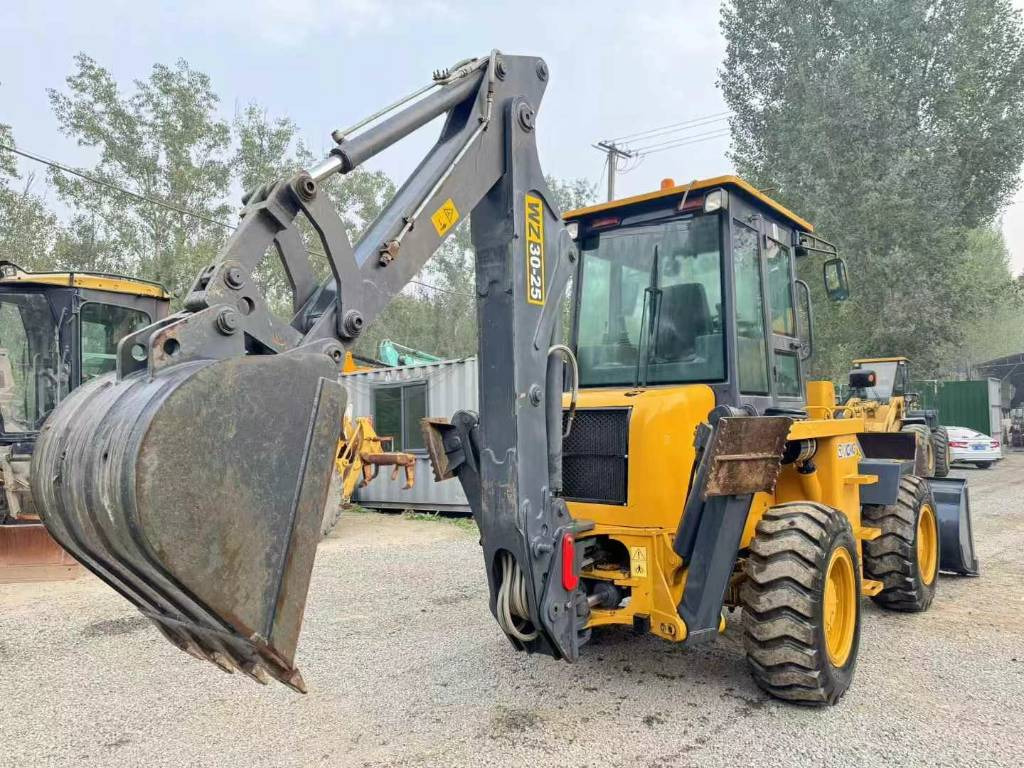 XCMG WZ 30-25 - Bager nakladalec: slika 4 XCMG WZ 30-25 - Bager nakladalec: slika 4
