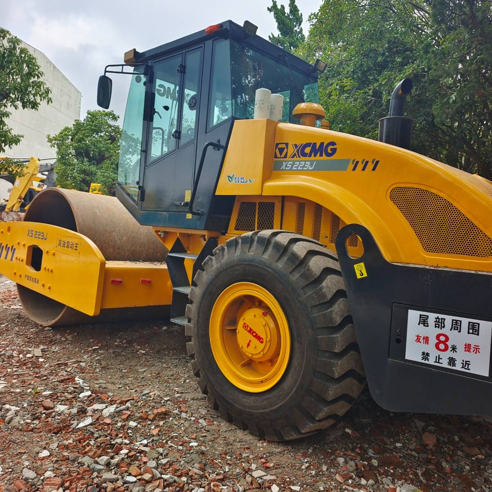 XCMG XS 223 J - Kompaktor: slika 3 XCMG XS 223 J - Kompaktor: slika 3
