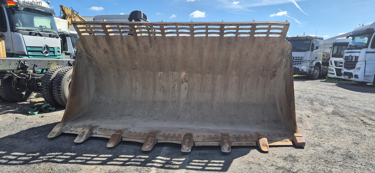 CAT 990 Zustand gut, Video vorhanden ohne Ketten!!, fertig zur Verladung - Kolesni nakladalec: slika 3 CAT 990 Zustand gut, Video vorhanden ohne Ketten!!, fertig zur Verladung - Kolesni nakladalec: slika 3