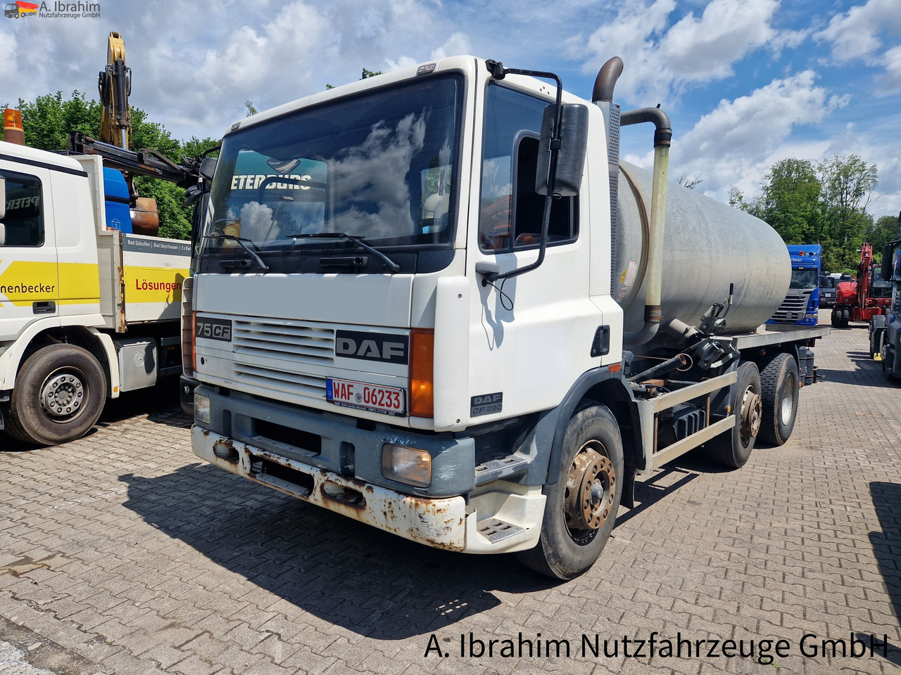 Daf CF 290 Wassertank 13500 L, Tank verzinkt Vorlauf- Lift- Lenkachse - Tovornjak cisterna: slika 1 Daf CF 290 Wassertank 13500 L, Tank verzinkt Vorlauf- Lift- Lenkachse - Tovornjak cisterna: slika 1