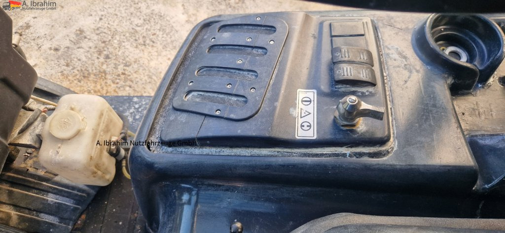 Doosan D25-5 Duplexmast, Seitenverschiebung, autom. Gabelverst. - Diesel viličar: slika 4 Doosan D25-5 Duplexmast, Seitenverschiebung, autom. Gabelverst. - Diesel viličar: slika 4
