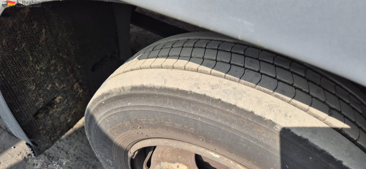 MAN TGL 8.150 4X2 BL Unfallschaden bedingt fahrbereit, Motor ok - Dostavno vozilo: slika 5 MAN TGL 8.150 4X2 BL Unfallschaden bedingt fahrbereit, Motor ok - Dostavno vozilo: slika 5