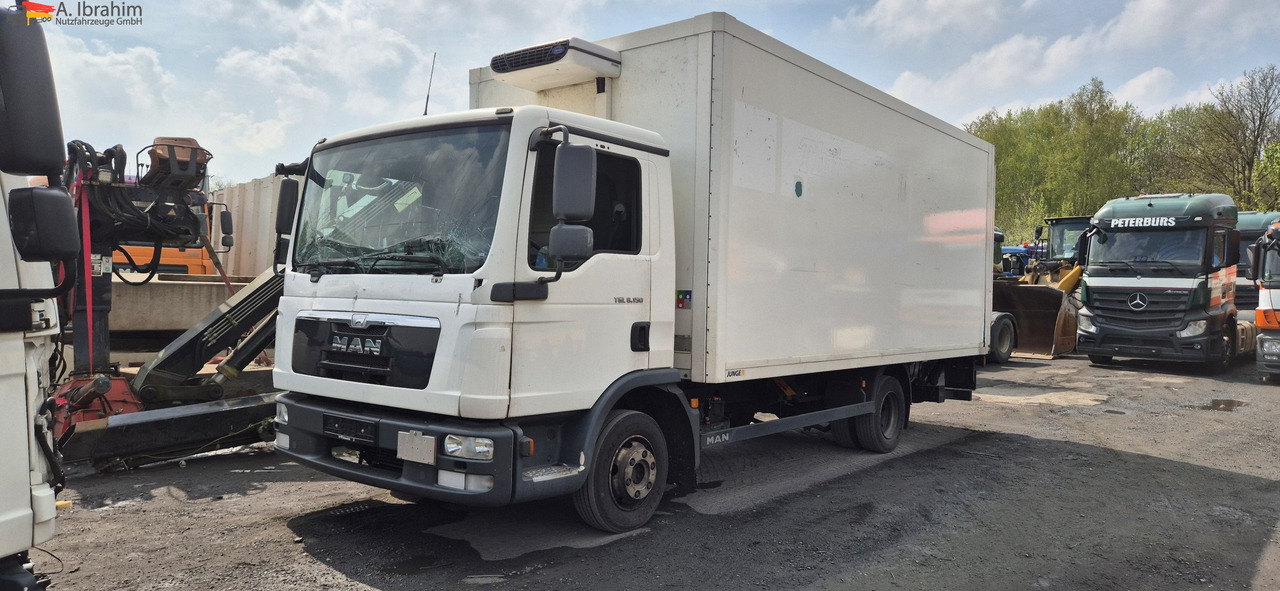 MAN TGL 8.150 4X2 BL Unfallschaden bedingt fahrbereit, Motor ok - Dostavno vozilo: slika 1 MAN TGL 8.150 4X2 BL Unfallschaden bedingt fahrbereit, Motor ok - Dostavno vozilo: slika 1