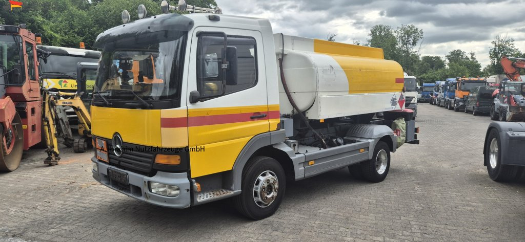 Mercedes-Benz DB 815 Vogt Tank 6500 L 1 Kammer, ADR 07 2025 - Dostavno vozilo: slika 1 Mercedes-Benz DB 815 Vogt Tank 6500 L 1 Kammer, ADR 07 2025 - Dostavno vozilo: slika 1