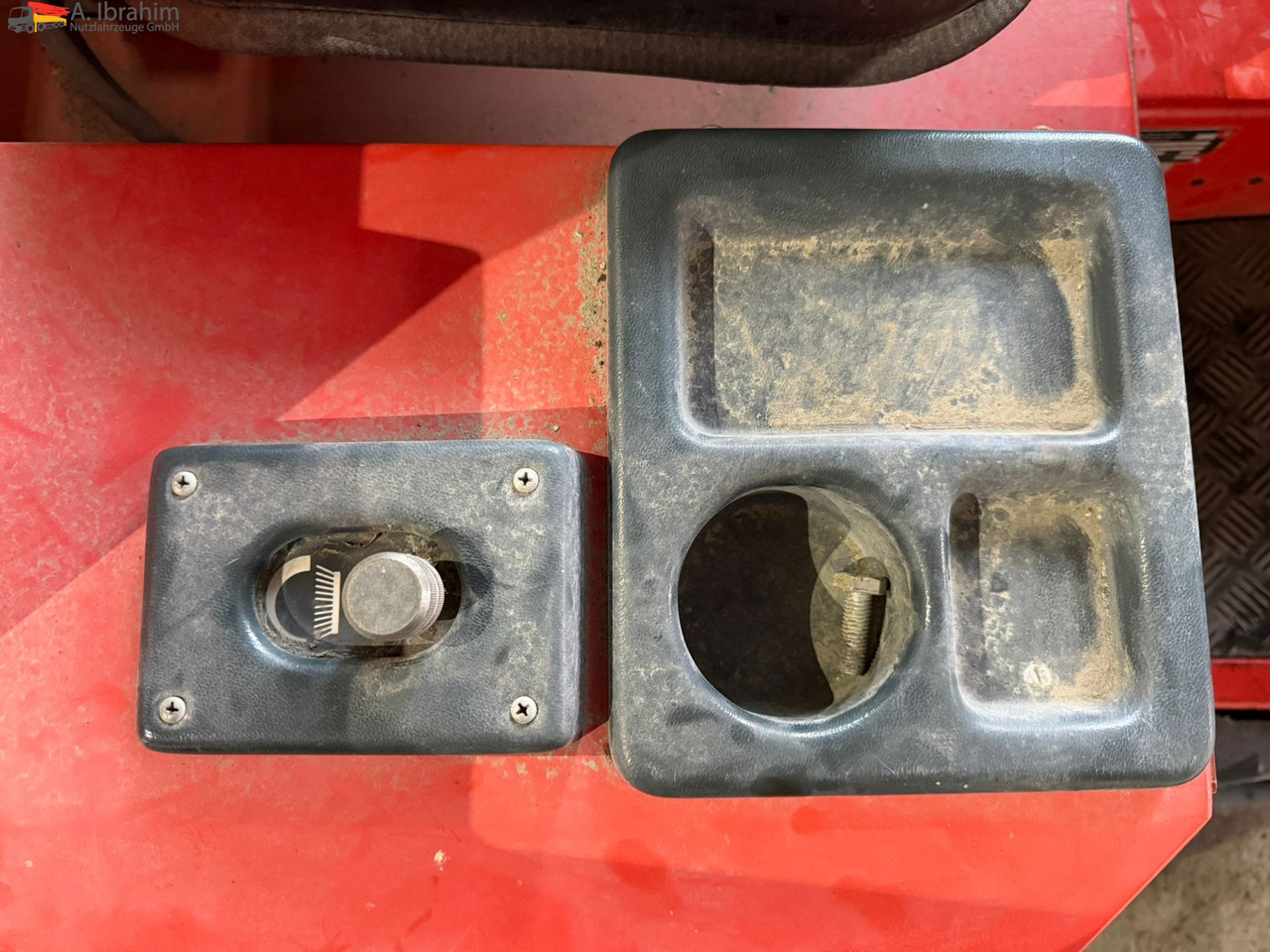 Hako Jonas 1450 V | 13 KW | 541 Betriebsstunden - Vozilo za pometanje: slika 4 Hako Jonas 1450 V | 13 KW | 541 Betriebsstunden - Vozilo za pometanje: slika 4