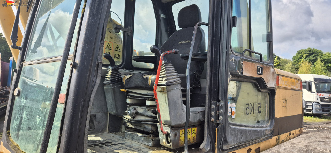 Komatsu PC 210-6K Hammerhydraulik | Klima | UVV 12 25 - Bager goseničar: slika 4 Komatsu PC 210-6K Hammerhydraulik | Klima | UVV 12 25 - Bager goseničar: slika 4