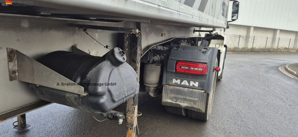 Langendorf SK39A0100A Unfallschaden!! hat gelegen. fahrbereit !!! - Kiper polprikolica: slika 3 Langendorf SK39A0100A Unfallschaden!! hat gelegen. fahrbereit !!! - Kiper polprikolica: slika 3