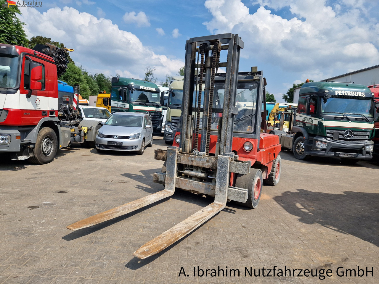 Linde H60 Tragfähigkeit 6000 kg ,3800 mm Hubhöhe, 2x vorhanden - Diesel viličar: slika 5 Linde H60 Tragfähigkeit 6000 kg ,3800 mm Hubhöhe, 2x vorhanden - Diesel viličar: slika 5