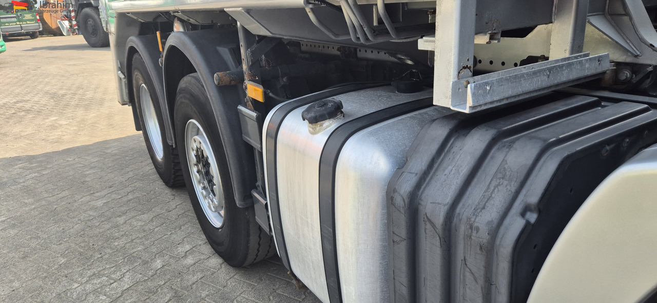 Mercedes-Benz 2546 L Meiller Absetzkipper 6x2, Vorlauf-Lenkachse, mp3 - Komunalni tovornjak: slika 5 Mercedes-Benz 2546 L Meiller Absetzkipper 6x2, Vorlauf-Lenkachse, mp3 - Komunalni tovornjak: slika 5