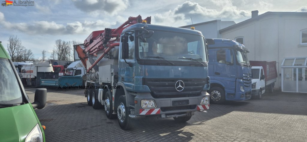 Mercedes-Benz 3241 PM 21-3 Liebherr 7 cbm PUMI Putzmeister Liebherr - Avtomešalec s črpalko: slika 1 Mercedes-Benz 3241 PM 21-3 Liebherr 7 cbm PUMI Putzmeister Liebherr - Avtomešalec s črpalko: slika 1