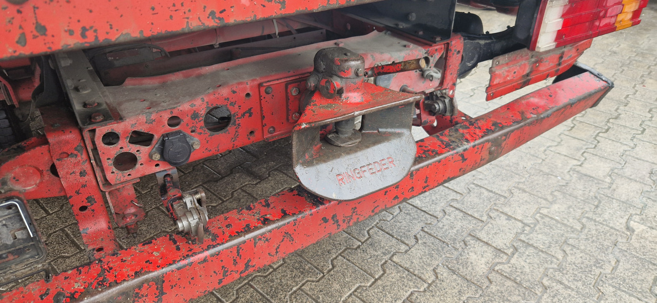 Mercedes-Benz 615D Doka Pritsche, Zustand gut - Dostavno vozilo s kesonom, Dostavno vozilo z dvojno kabino: slika 4 Mercedes-Benz 615D Doka Pritsche, Zustand gut - Dostavno vozilo s kesonom, Dostavno vozilo z dvojno kabino: slika 4