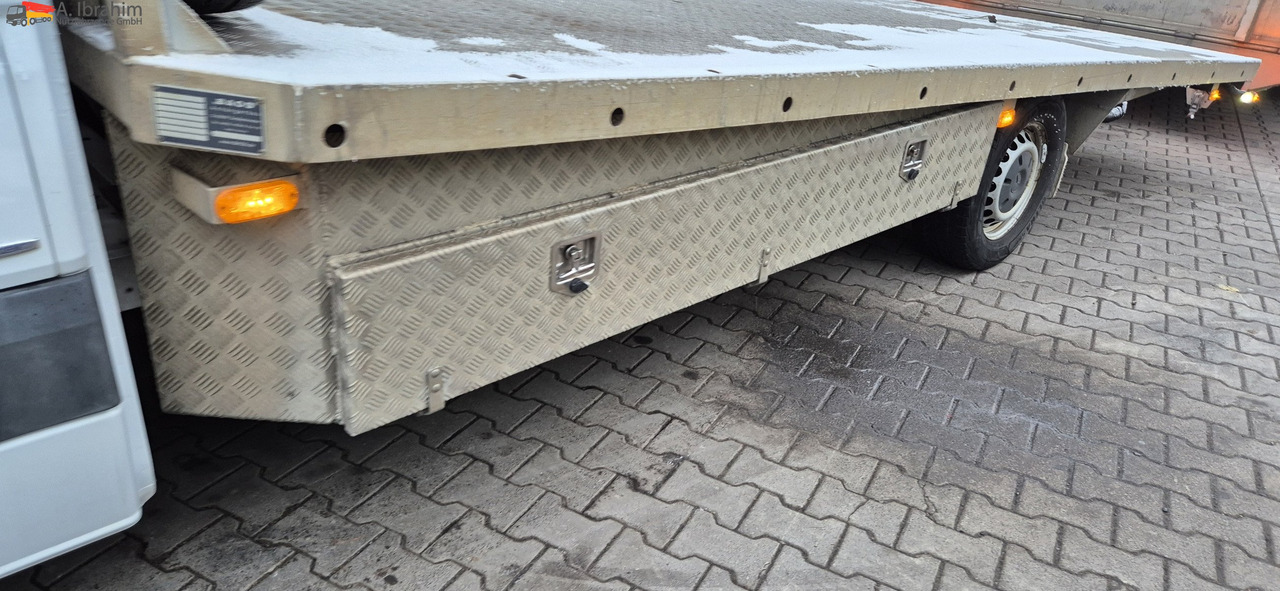 Mercedes-Benz Sprinter DB 319 CDI Automatik, Tempomat, ATM bei 290 tkm - Vlečno vozilo: slika 5 Mercedes-Benz Sprinter DB 319 CDI Automatik, Tempomat, ATM bei 290 tkm - Vlečno vozilo: slika 5