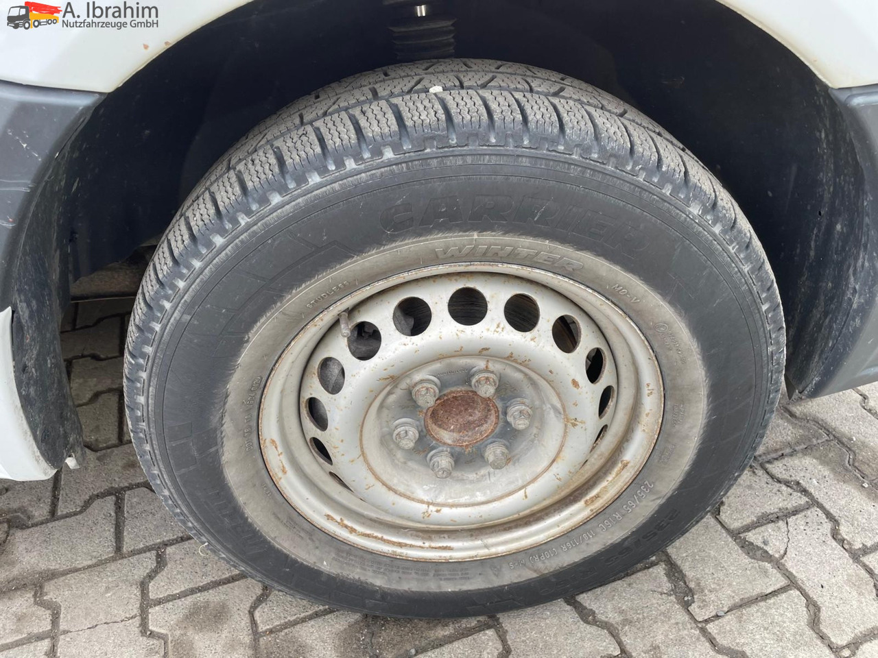 Mercedes-Benz Sprinter DB 319 CDI Geschlossen Kasten | 15 m³ | V6 | 4.5 m Radstand - Furgon: slika 4 Mercedes-Benz Sprinter DB 319 CDI Geschlossen Kasten | 15 m³ | V6 | 4.5 m Radstand - Furgon: slika 4