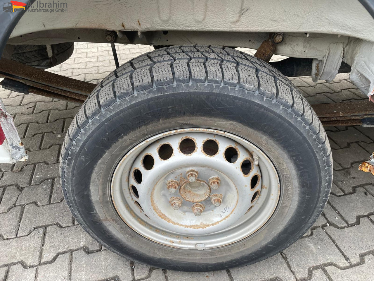 Mercedes-Benz Sprinter DB 319 CDI Geschlossen Kasten | 15 m³ | V6 | 4.5 m Radstand - Furgon: slika 5 Mercedes-Benz Sprinter DB 319 CDI Geschlossen Kasten | 15 m³ | V6 | 4.5 m Radstand - Furgon: slika 5