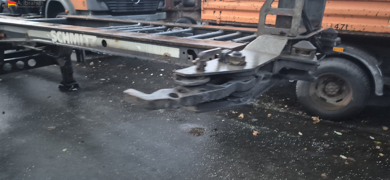 Schmitz SCF24 2x20,30,40,45 ft Multichassis, ausziehbar - Kontejnerska polprikolica/ Polprikolica z zamenljivim tovoriščem: slika 2 Schmitz SCF24 2x20,30,40,45 ft Multichassis, ausziehbar - Kontejnerska polprikolica/ Polprikolica z zamenljivim tovoriščem: slika 2