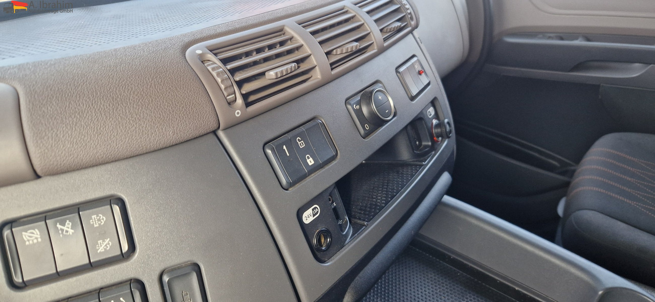 Daf CF 450 FT Nebenantrieb - Vlačilec: slika 2 Daf CF 450 FT Nebenantrieb - Vlačilec: slika 2