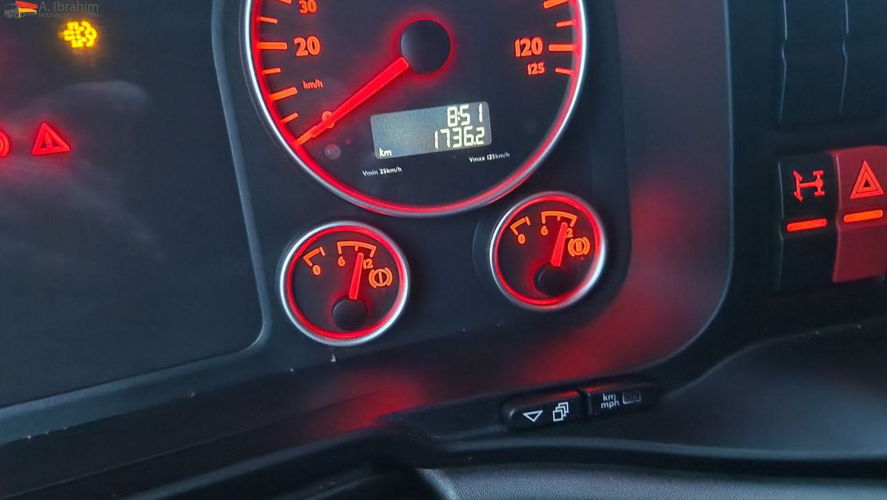 MAN 18.480 TGX XLX Retarder 2x Tank deutsches Fahrzeug - Vlačilec: slika 4 MAN 18.480 TGX XLX Retarder 2x Tank deutsches Fahrzeug - Vlačilec: slika 4