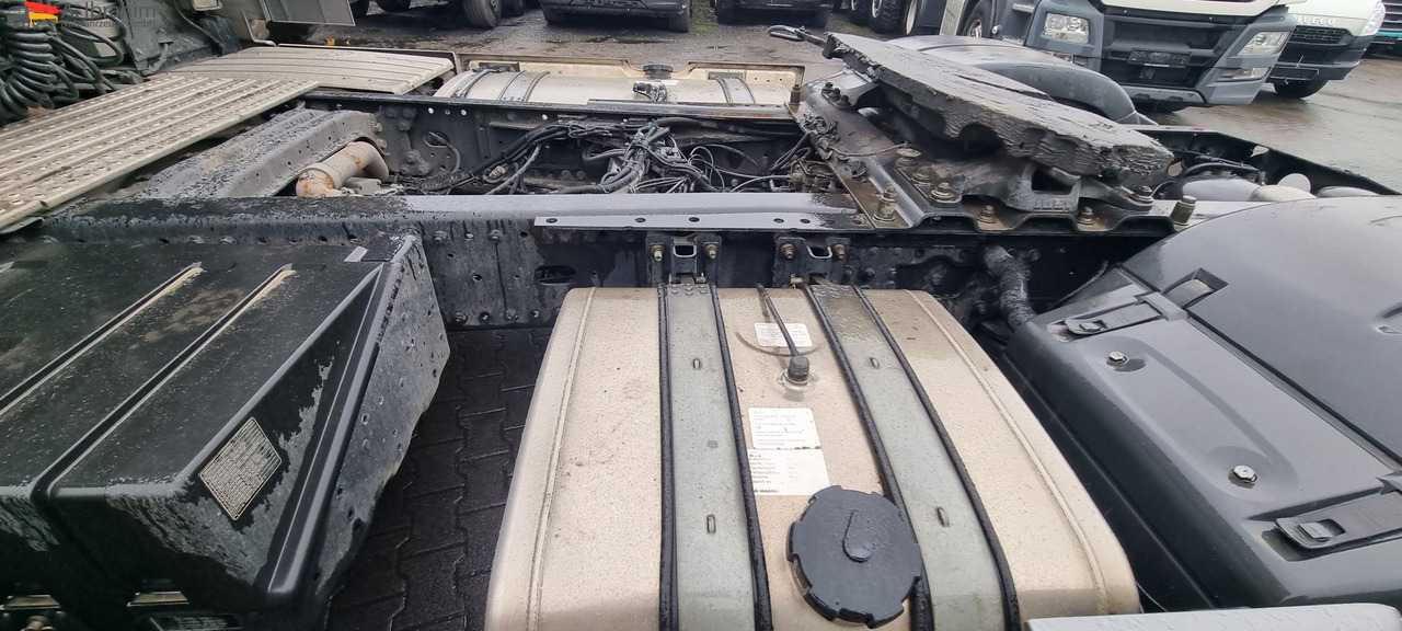 MAN 18.500 TGX Retarder, 2x Tank, Motorschaden !! - Vlačilec: slika 5 MAN 18.500 TGX Retarder, 2x Tank, Motorschaden !! - Vlačilec: slika 5