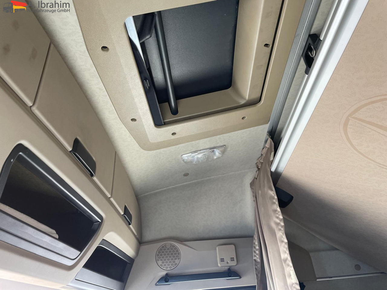 Mercedes-Benz 1845 Kipphydraulik, Retarder, Kompressor 4x2 - Vlačilec: slika 5 Mercedes-Benz 1845 Kipphydraulik, Retarder, Kompressor 4x2 - Vlačilec: slika 5