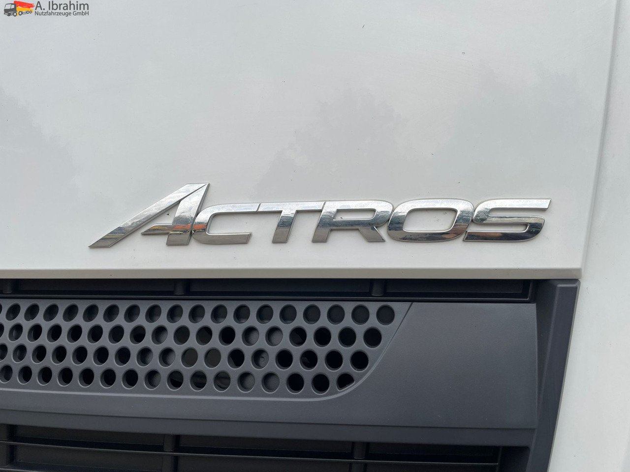 Mercedes-Benz ACTROS 2548 6x2 | Liftachse | 68t Zuggew.| Schwerlast-SZM - Vlačilec: slika 4 Mercedes-Benz ACTROS 2548 6x2 | Liftachse | 68t Zuggew.| Schwerlast-SZM - Vlačilec: slika 4