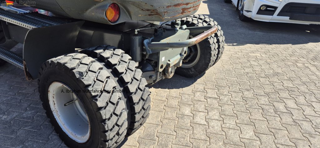 Wacker Neuson 6503 E05-07 hydr. Schnellwechsler mit Oilquick - Bager na kolesih: slika 3 Wacker Neuson 6503 E05-07 hydr. Schnellwechsler mit Oilquick - Bager na kolesih: slika 3