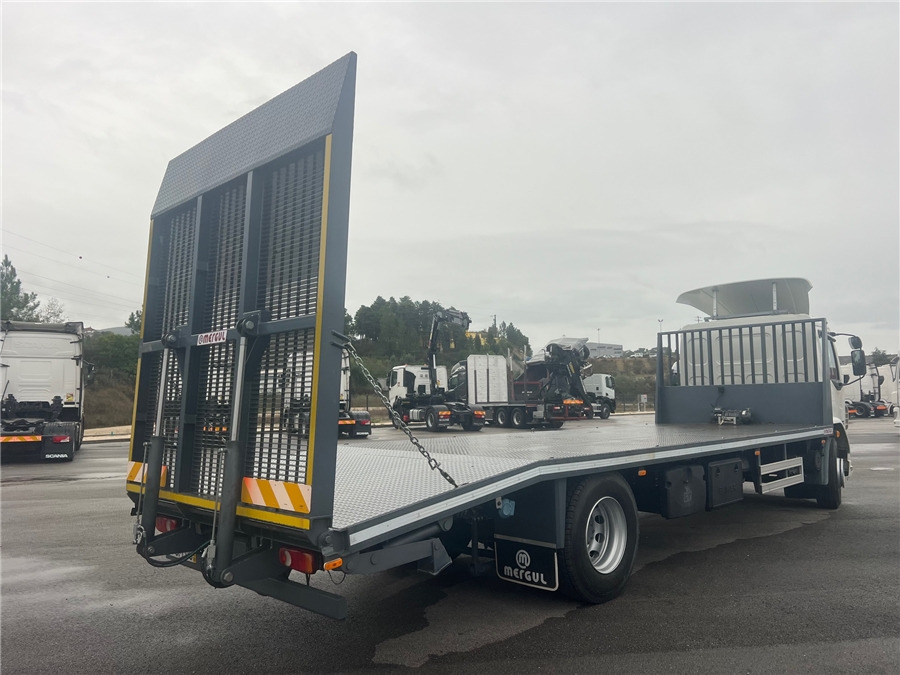 DAF LF 55.220 - Tovornjak s kesonom: slika 4 DAF LF 55.220 - Tovornjak s kesonom: slika 4