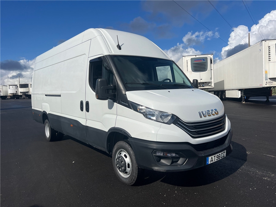 Iveco 35C16 - Furgon: slika 3 Iveco 35C16 - Furgon: slika 3