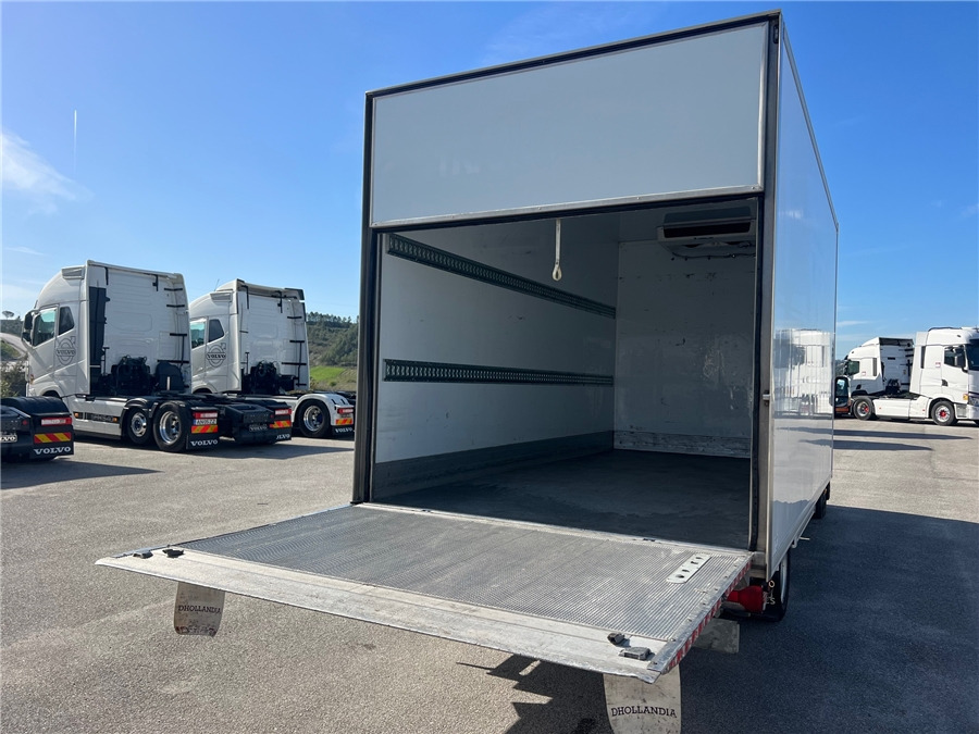 Hladilno vozilo Iveco daily 35-180: slika 7