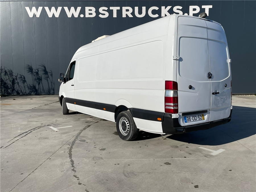 MERCEDES-BENZ 315 - Hladilno vozilo: slika 3 MERCEDES-BENZ 315 - Hladilno vozilo: slika 3